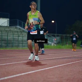 Runner Photo 4525924