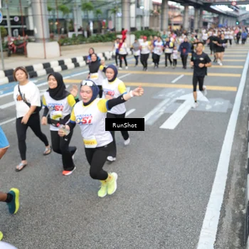 Runner Photo 4525930