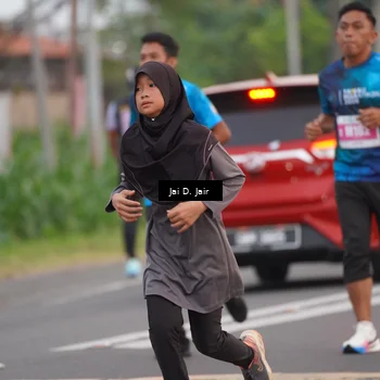 Runner Photo 4525936