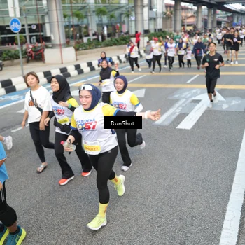 Runner Photo 4525965
