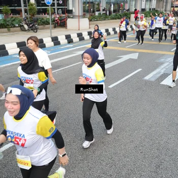 Runner Photo 4526071