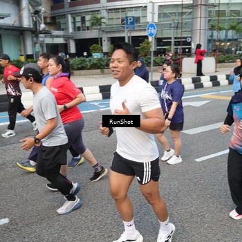 Runner Photo 4526101