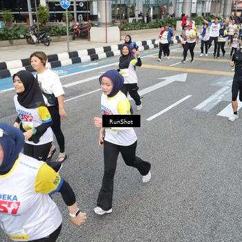 Runner Photo 4526132