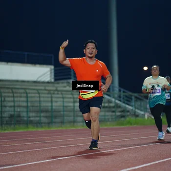 Runner Photo 4526163