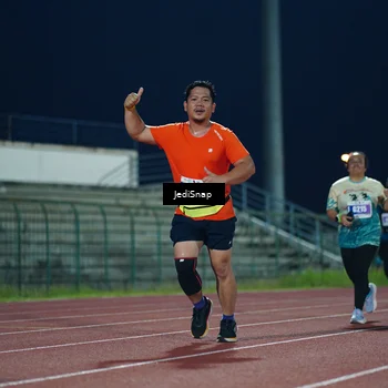 Runner Photo 4526166