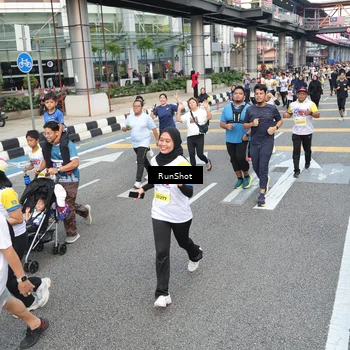 Runner Photo 4526175
