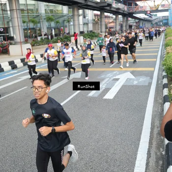 Runner Photo 4526340
