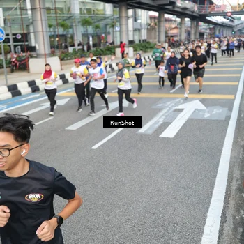 Runner Photo 4526342