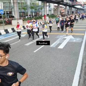 Runner Photo 4526347