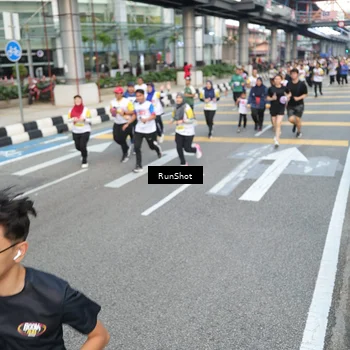 Runner Photo 4526351