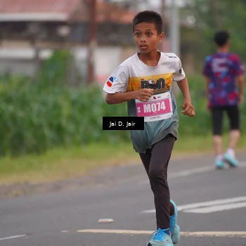 Runner Photo 4526373