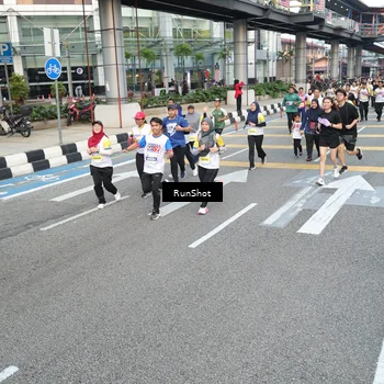 Runner Photo 4526449