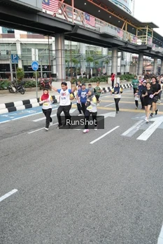 Runner Photo 4526502
