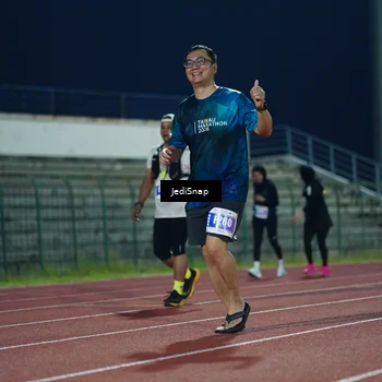 Runner Photo 4526585