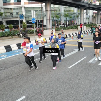 Runner Photo 4526587