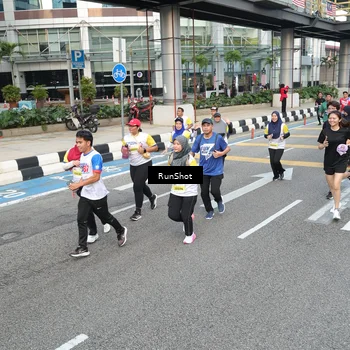Runner Photo 4526598
