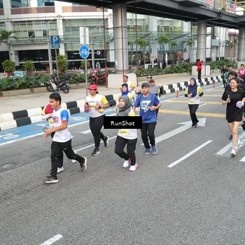 Runner Photo 4526602