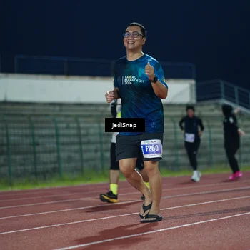 Runner Photo 4526606