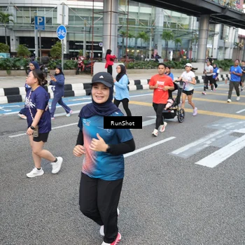 Runner Photo 4526642