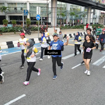 Runner Photo 4526743