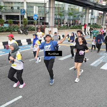 Runner Photo 4526764