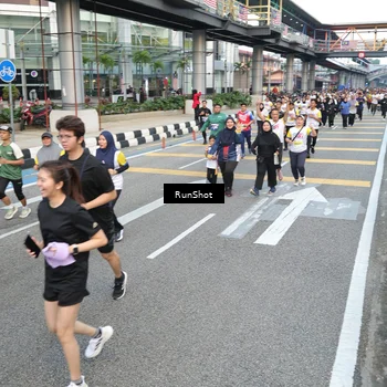 Runner Photo 4526863