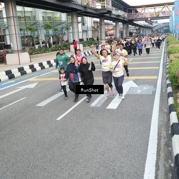 Runner Photo 4527094