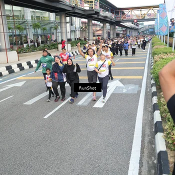 Runner Photo 4527097