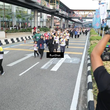 Runner Photo 4527127