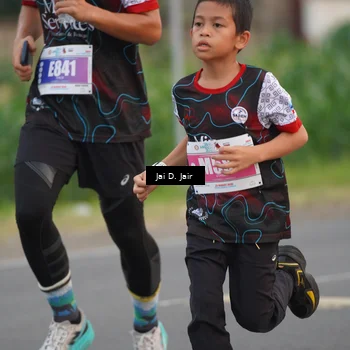 Runner Photo 4527137