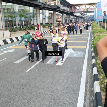 Runner Photo 4527175