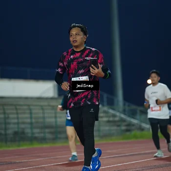 Runner Photo 4527187