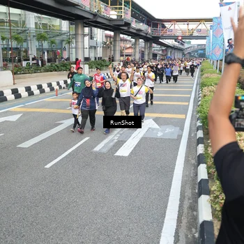 Runner Photo 4527236