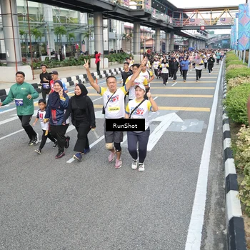 Runner Photo 4527316