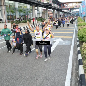 Runner Photo 4527333