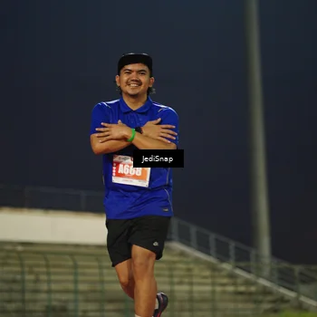Runner Photo 4527347