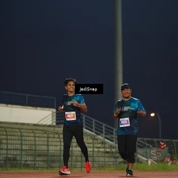 Runner Photo 4527367