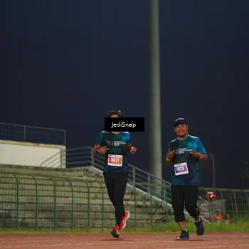 Runner Photo 4527368