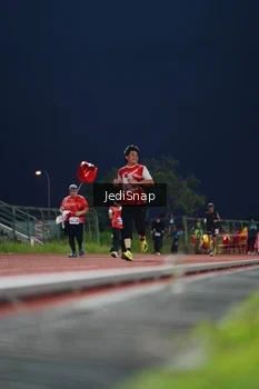 Runner Photo 4527410