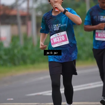 Runner Photo 4527461