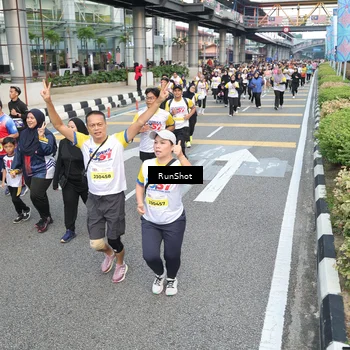 Runner Photo 4527483