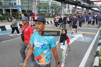 Runner Photo 4527504