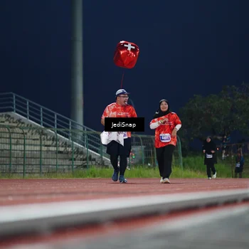 Runner Photo 4527516