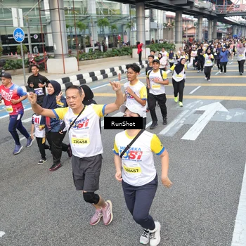 Runner Photo 4527573