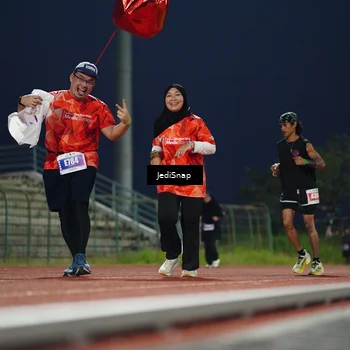 Runner Photo 4527608
