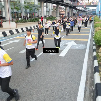 Runner Photo 4527759