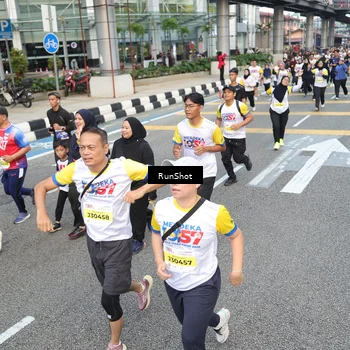 Runner Photo 4527762