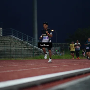 Runner Photo 4527770