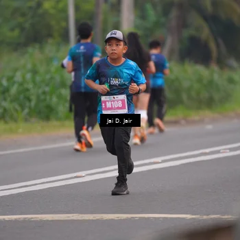 Runner Photo 4527810