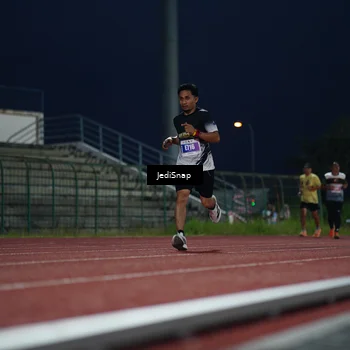 Runner Photo 4527818